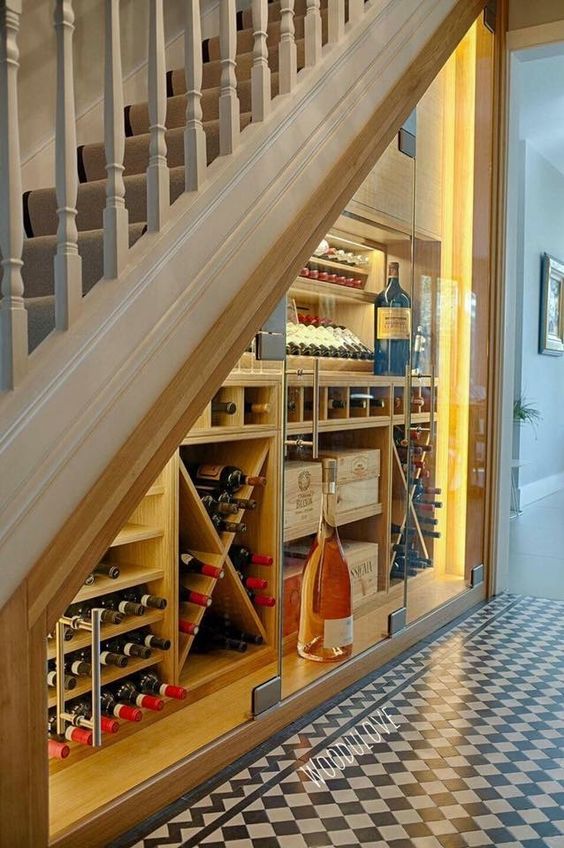 Under stair wine cellar storage