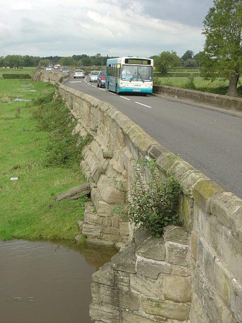 Bus_to_Swad_-_geograph.org.uk_-_955032.jpg