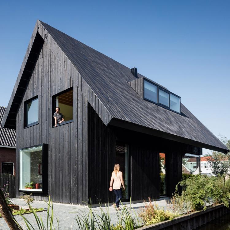 house-mm-chris-collaris-architects-amsterdam-architecture_dezeen_sq1.jpg