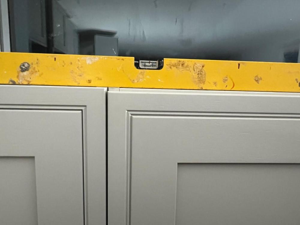 Unit Doors At Different Heights Kitchen Units Worktops BuildHub 