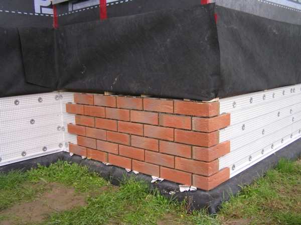 BrickSlips2small.jpg.8a8d6cd46504a9738dd1d36f4addb599.jpg