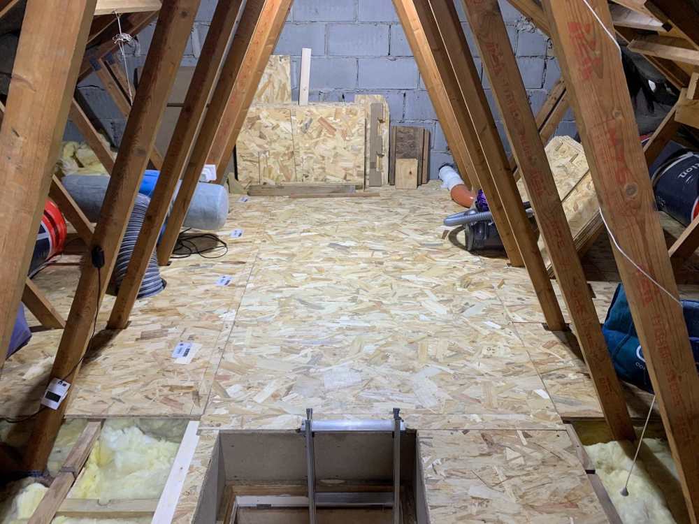 Loft1.thumb.jpg.4d454e39f0e03f0dfa0c570b45603e8c.jpg