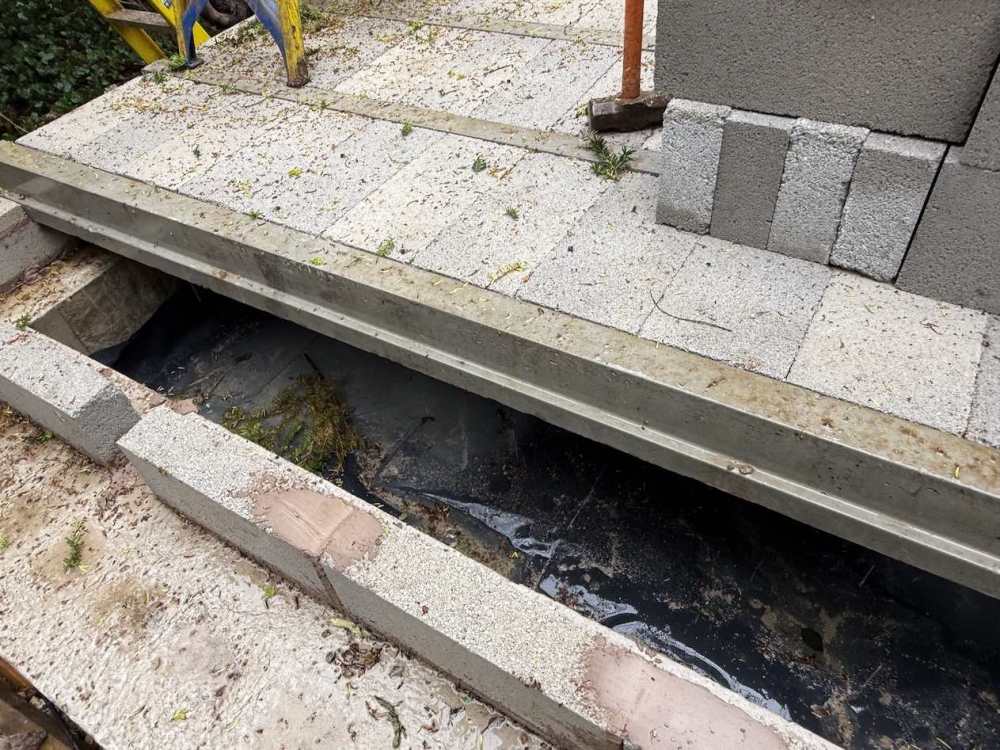 subfloor1.thumb.jpg.d54729f6e29bcfa219ee70d2e9c332d9.jpg