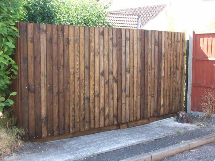 Gates20100629(1).jpg.42ca6d72e3fa384661b4bc0abd1c56ce.jpg