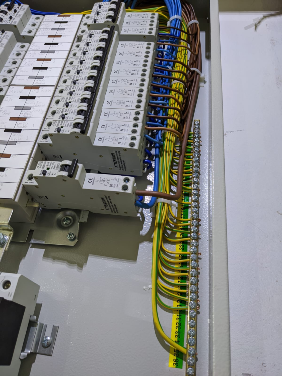 image.thumb.png.a2052303ab8e56d519579cbcfd04744c.png