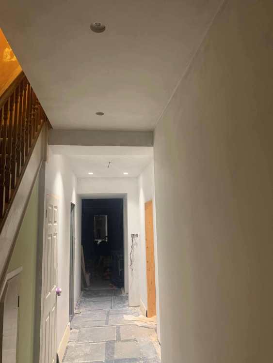 Hallway.thumb.jpg.5cdaf3ba3d9abc7c87e2b1ea3c8c8489.jpg