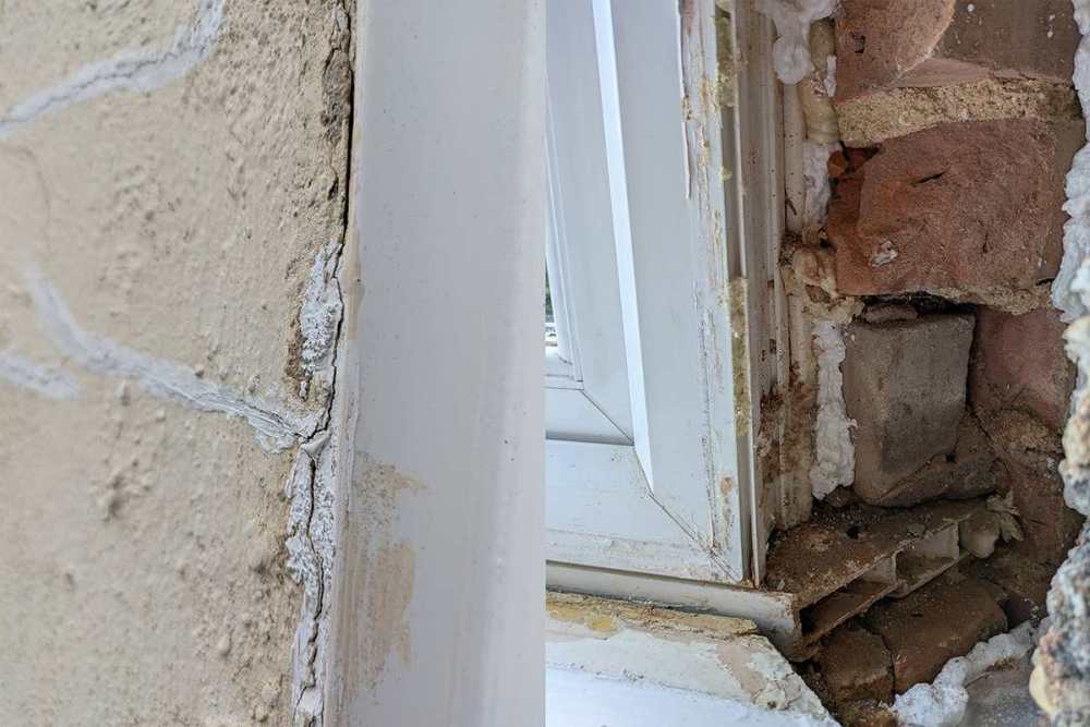 bay-window-2.thumb.jpg.8b5b4c8214b29d756023f7194678abf8.jpg