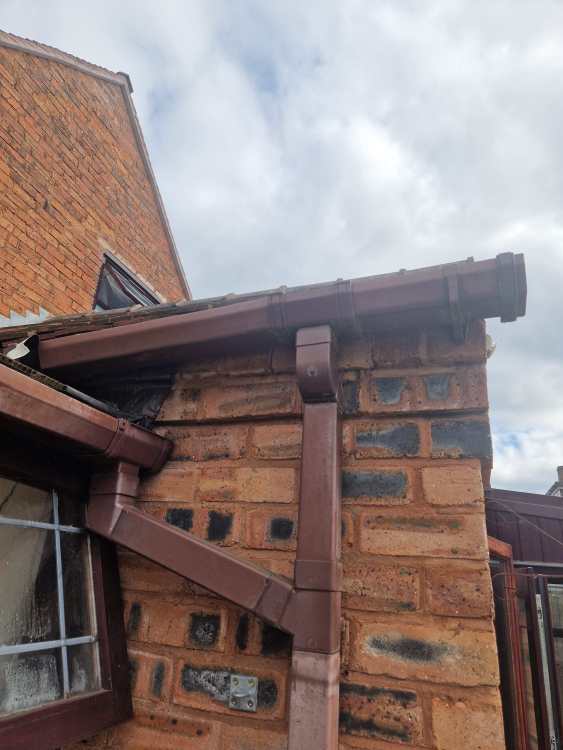 cons roof 2.jpg