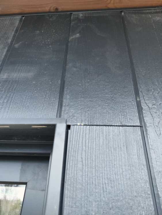 cladding joint.jpg